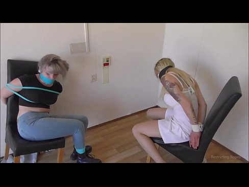 ❤️ Bağımlı / bağlı ve ağzı tıkalı / sıkıntı içinde küçük hanım ❌ Ev yapımı porno tr.tuberxxx.ru ❤